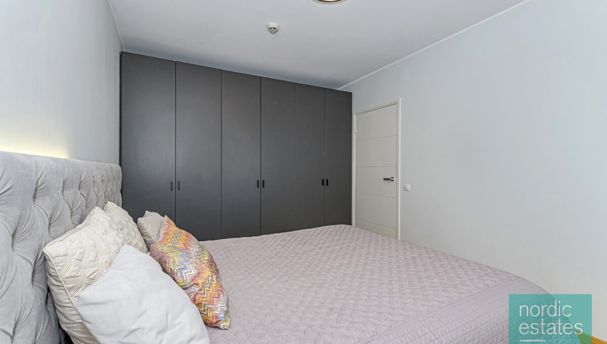 NZ6_2486_ENF
